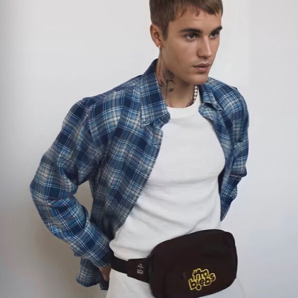 LIMITED EDITION Justin Bieber x Tim Hortons Tim Biebs Fanny Pack - Picture 2 of 2